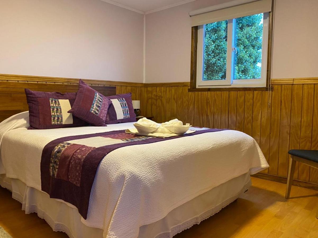 Hostal America En 푸에르토나탈레스 외부 사진