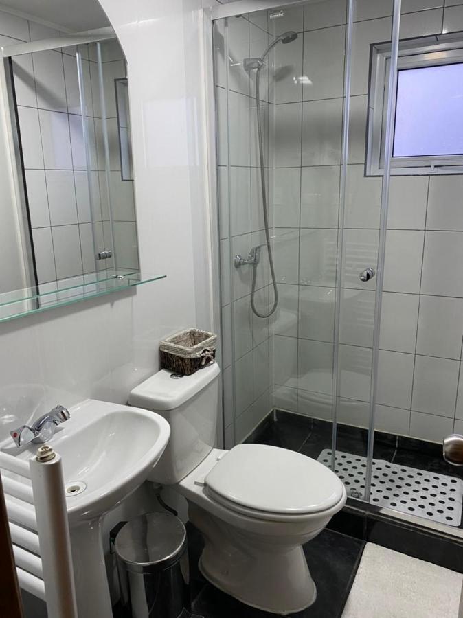 Hostal America En 푸에르토나탈레스 외부 사진