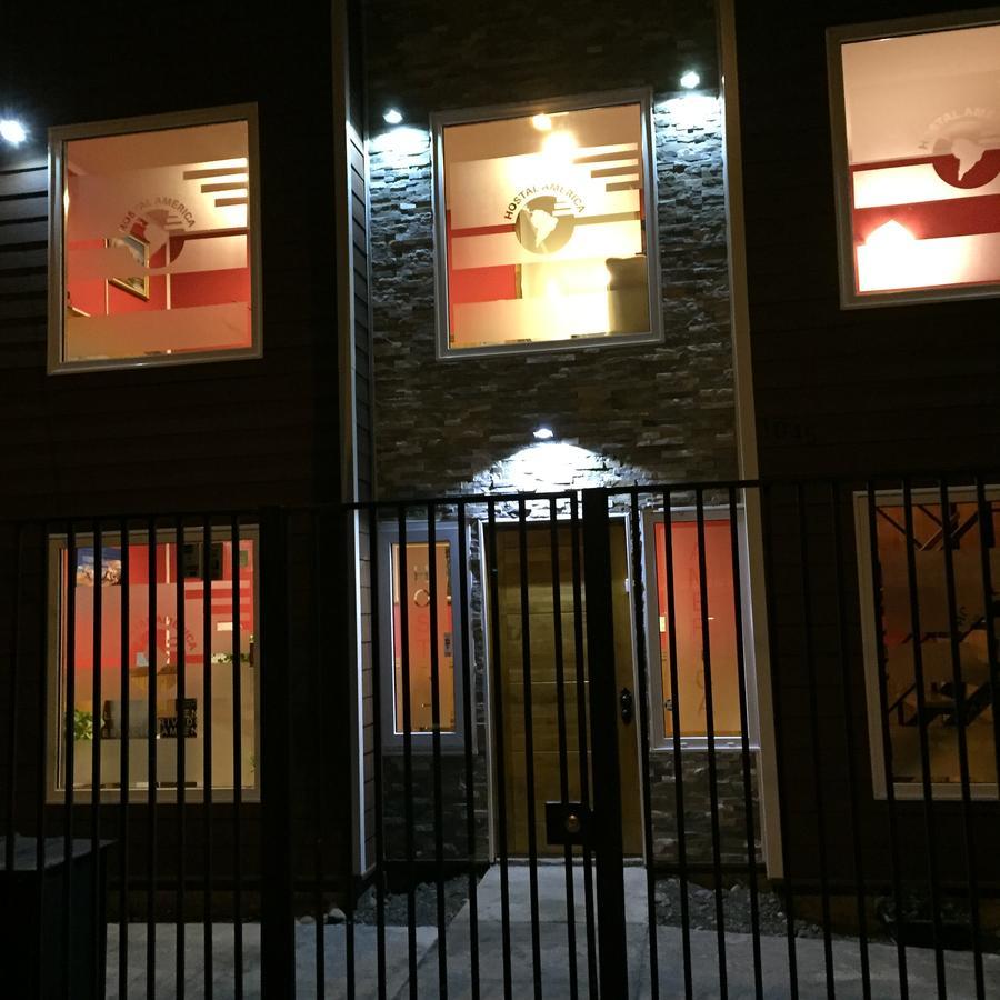 Hostal America En 푸에르토나탈레스 외부 사진