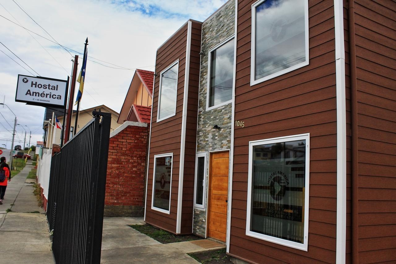 Hostal America En 푸에르토나탈레스 외부 사진